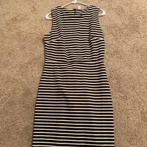 Old Navy Ponte Knit Sheath Dress